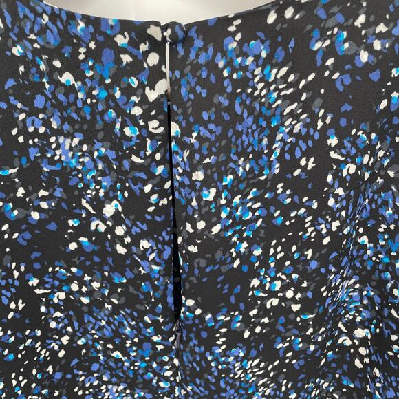 Banana Republic Blue Print Long Sleeve Shift Dress // 4 - Picture 11 of 12